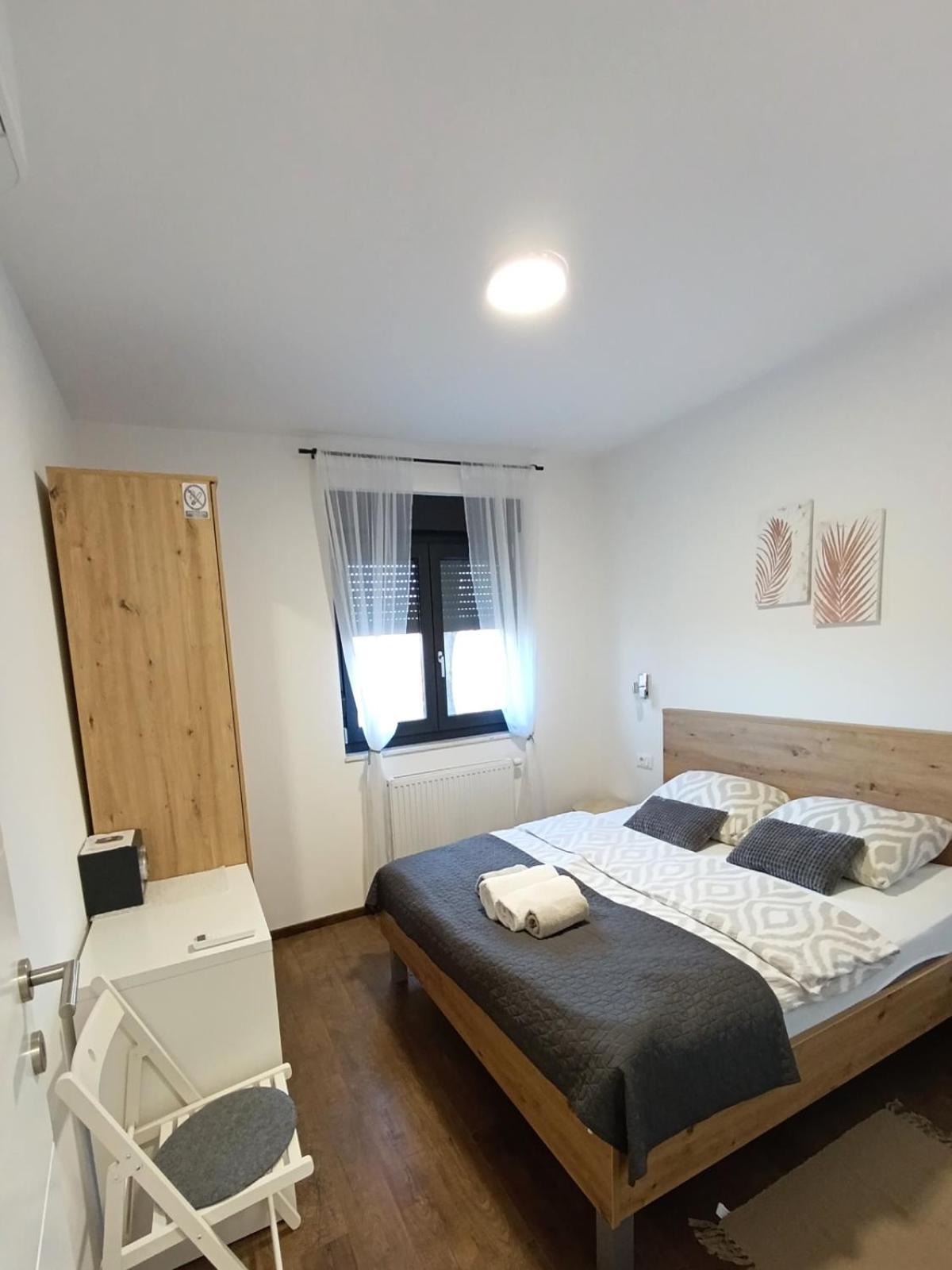 Kraljeva Hiza - Apartmani I Sobe Kralj Sveti Martin Na Muri Δωμάτιο φωτογραφία